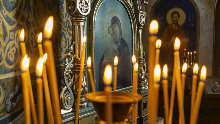 Християните празнуват днес Благовещение