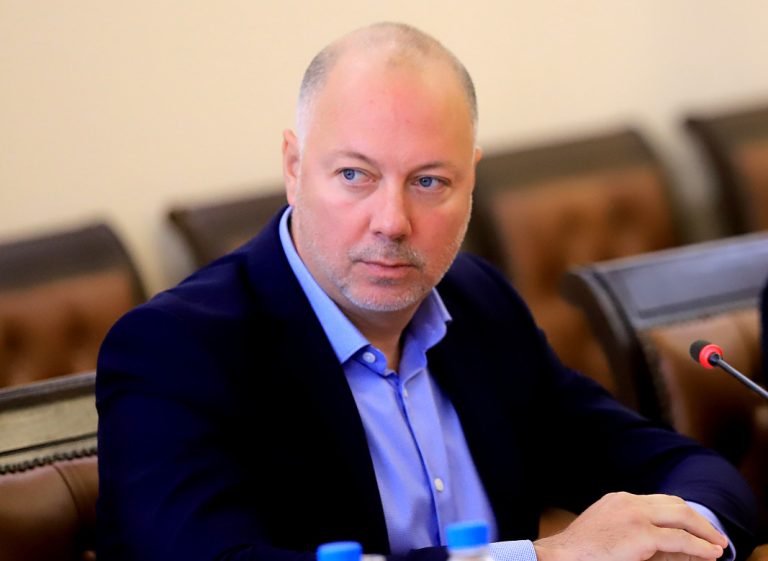 Росен Желязков свика извънредно заседание на парламента