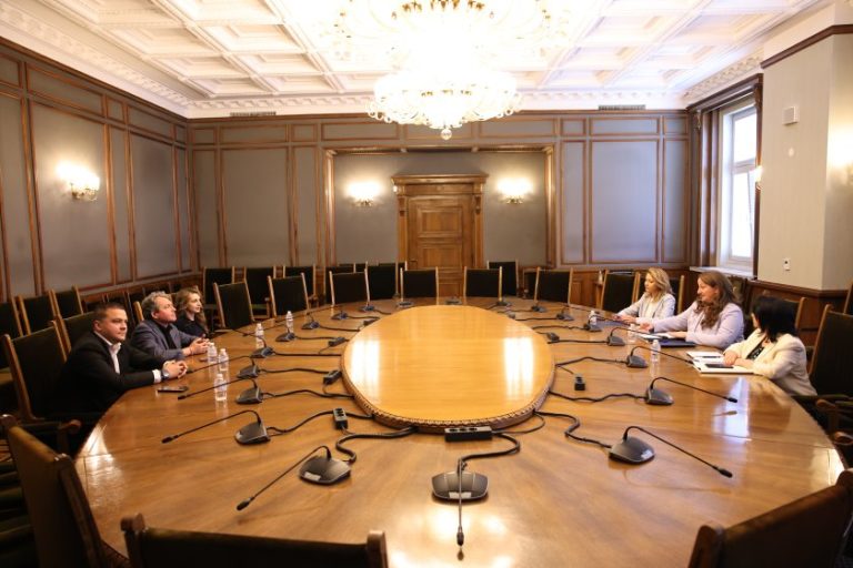 ИТН и ГЕРБ-СДС разговаряха по политики