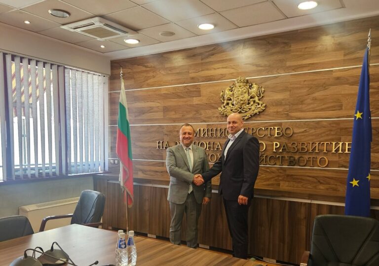 МРРБ осигурява пари за ремонт на основен водопровод в Белово
