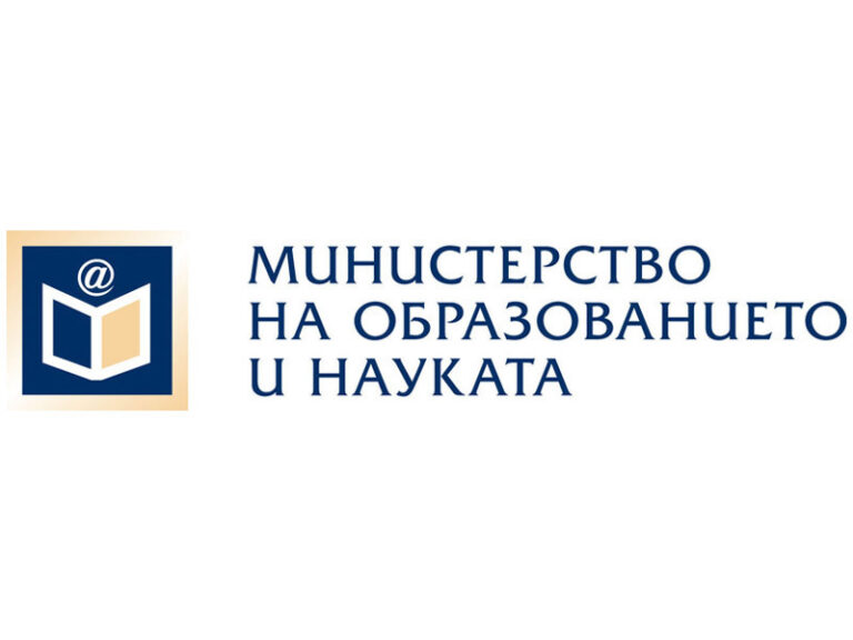 Повече часове по математика и български език през новата учебна година