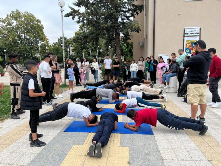 Почитатели на стрийт фитнеса се събраха в Калугерово