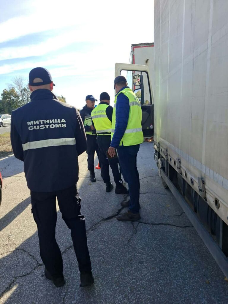 Спецполицейска операция при разклона за Говедаре